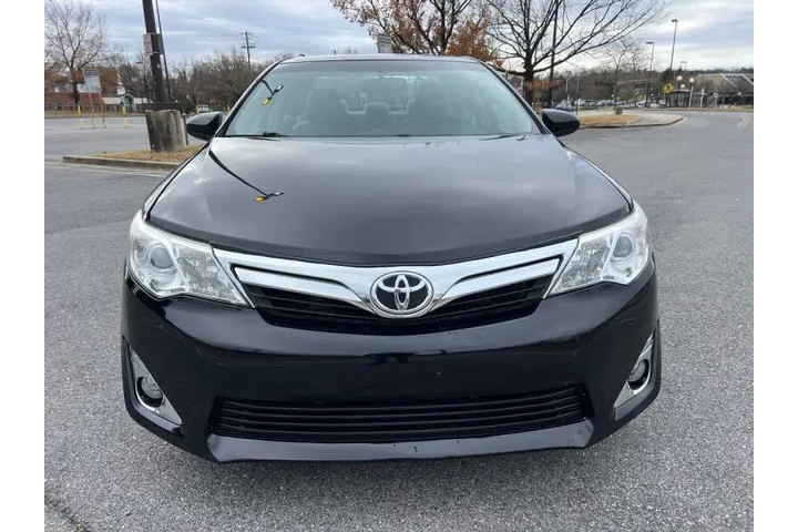 $8900 : 2014 Camry XLE V6 image 4