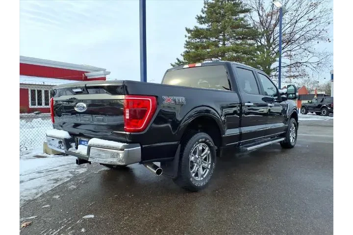 $35980 : Ford F-150 2022 4x4 XLT 4dr image 6