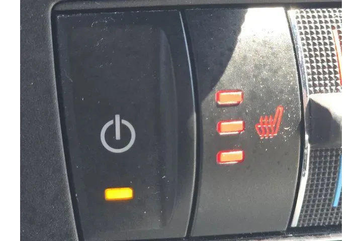 $18962 : Ford Explorer 2019 AWD XLT 4 image 6