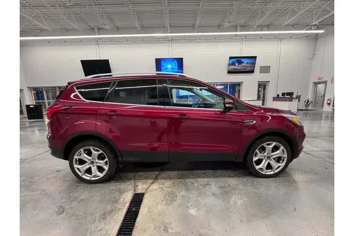 $17997 : Ford Escape 2019 AWD Titaniu image 4