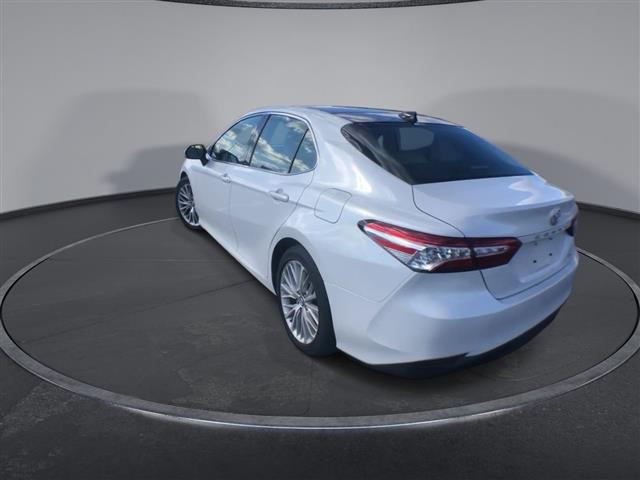 $23900 : PRE-OWNED 2019 TOYOTA CAMRY L image 7