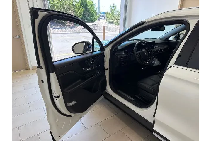 $29989 : Lincoln Corsair 2022 AWD Sta image 10