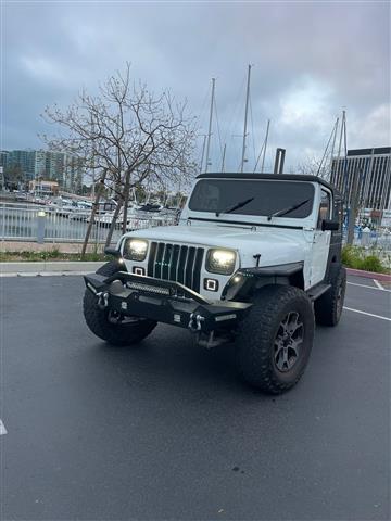 $8500 : Jeep 1994 image 9