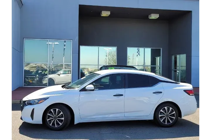 $21900 : Nissan Sentra 2024 S 4dr Sed image 7