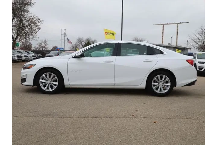 $18977 : Chevrolet Malibu 2024 LT 4dr image 6