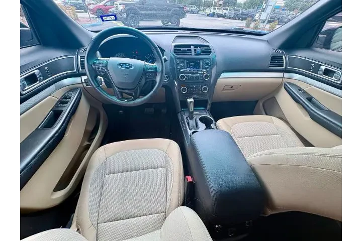 $12473 : Ford Explorer 2017 XLT 4dr S image 9