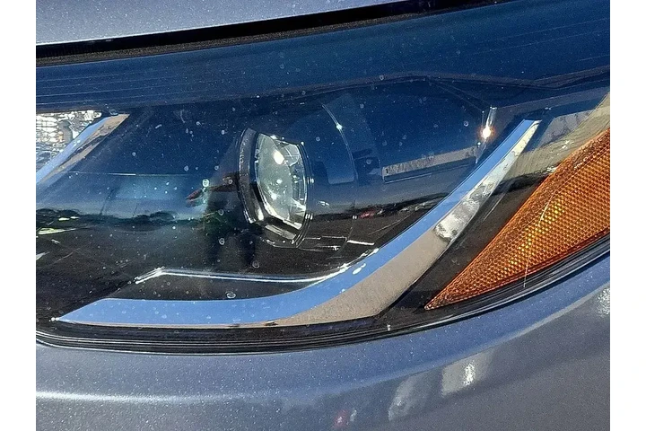 $24542 : Toyota Corolla Cross 2023 LE image 7