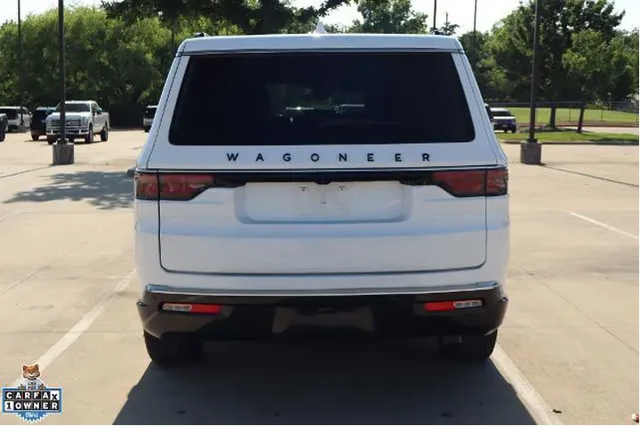 $37995 : Jeep Wagoneer L 2023 4x2 Ser image 4