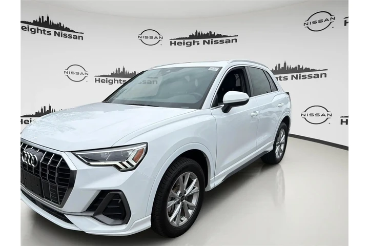 $28990 : Audi Q3 2025 AWD quattro S l image 1