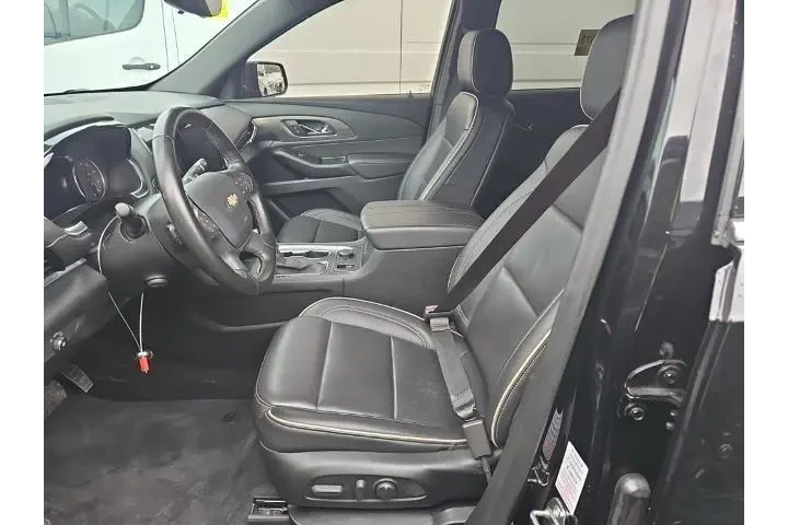 $30100 : Chevrolet Traverse 2023 4x4 image 3