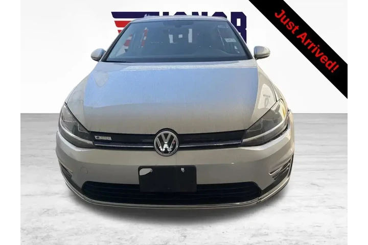$11988 : Volkswagen e-Golf 2019 SE 4d image 4
