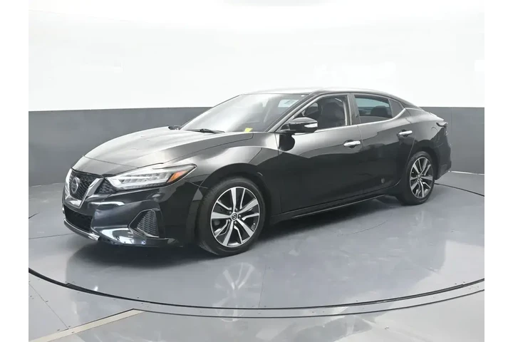 $14926 : Nissan Maxima 2020 3.5 SV 4d image 2