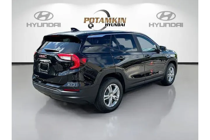 $19233 : GMC Terrain 2023 SLE 4dr SUV image 5