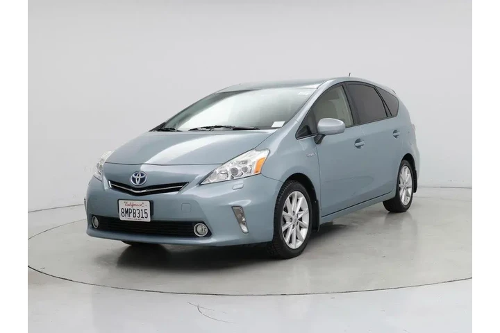 $15998 : Toyota Prius v 2014 Five 4dr image 4