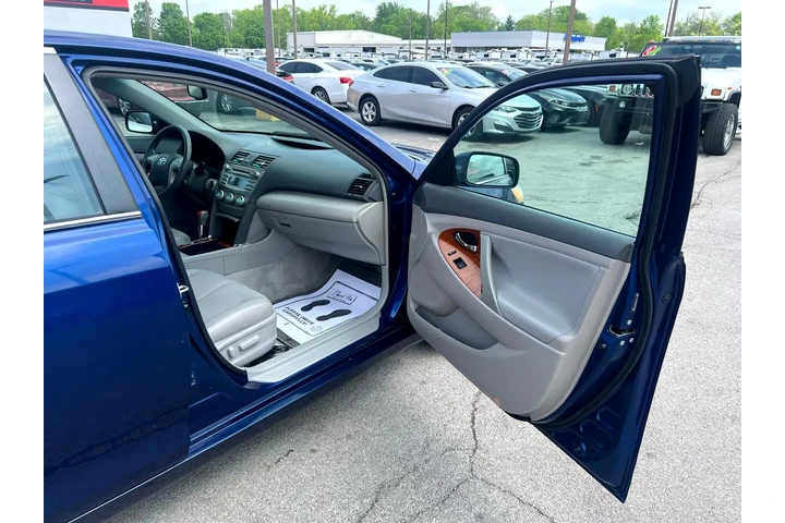 $7980 : 2009 Camry 4dr Sdn V6 Auto XL image 8