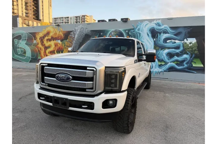 $39990 : 2015 F-350 Super Duty Platinum image 4