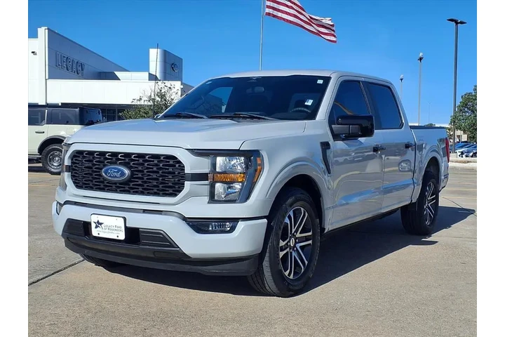 $33500 : Ford F-150 2023 4x2 XL 4dr S image 1