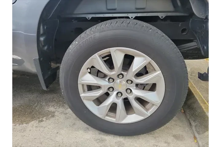 $32988 : Chevrolet Silverado 1500 202 image 8