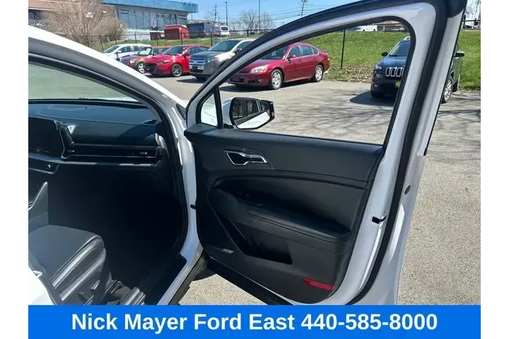 $27952 : Kia Sportage 2023 AWD SX-Pre image 9