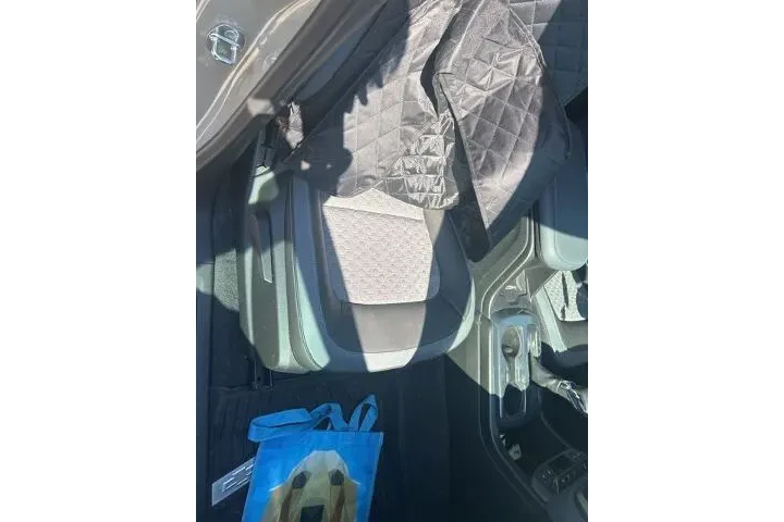 $32999 : Chevrolet Colorado 2022 4x4 image 10