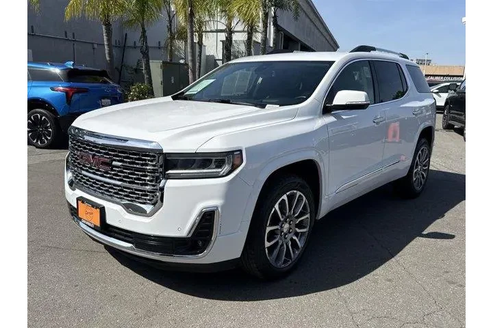 $31000 : GMC Acadia 2023 Denali 4dr S image 7