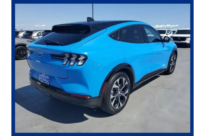 $39544 : Ford Mustang Mach-E 2023 AWD image 1