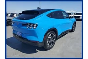 Ford Mustang Mach-E 2023 AWD en Los Angeles