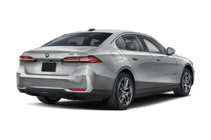 $38995 : BMW i5 2024 eDrive40 4dr Sed image 3