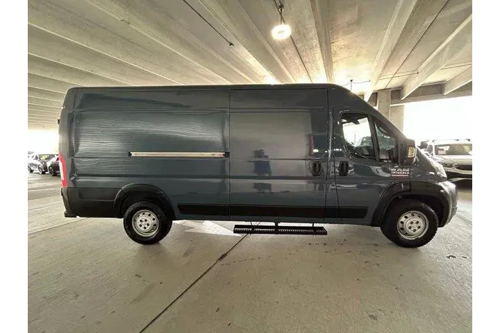 $17742 : Ram ProMaster 2020 3500 159 image 6