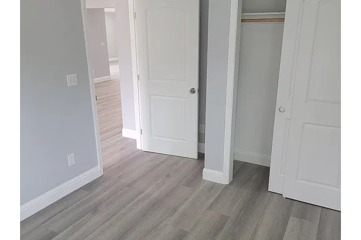 $1250 : Discover this brand-new 3-bed image 3