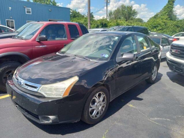 $5400 : 2009 Focus SES image 1