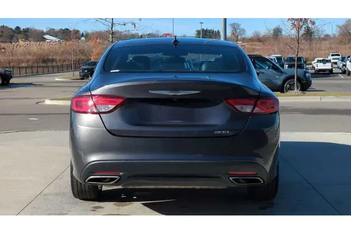$9995 : Chrysler 200 2016 S 4dr Seda image 4