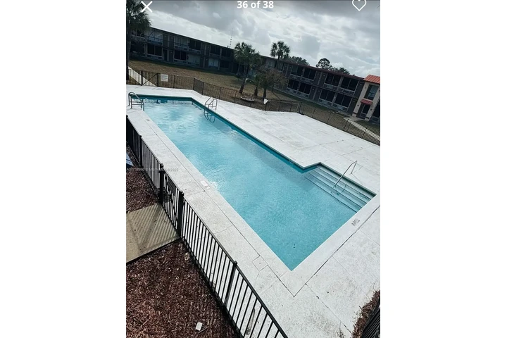 $65000 : Studio for sale image 8