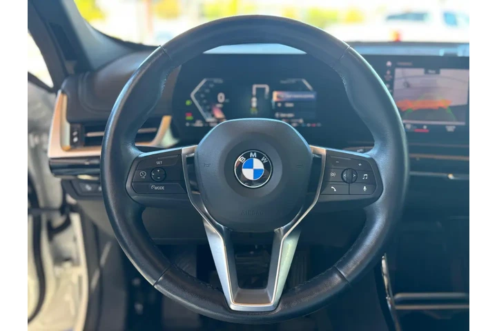 2023 BMW X1 xDrive28i image 10