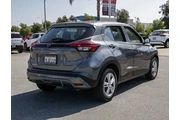 $17604 : Nissan Kicks 2024 S 4dr Cros thumbnail