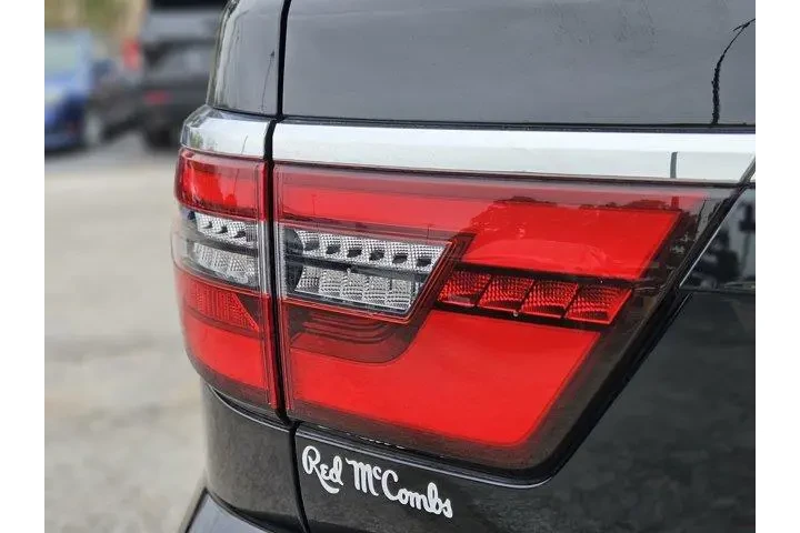 $32000 : Nissan Armada 2022 4x2 SL 4d image 9