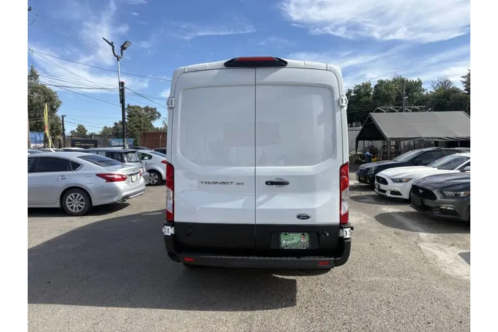 $23000 : 2019 Transit 150 image 4