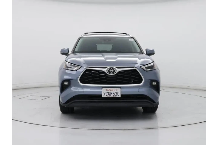 $32998 : Toyota Highlander 2022 XLE 4 image 5