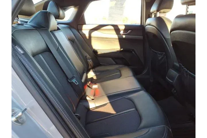 $25999 : Kia K5 2023 GT-Line 4dr Seda image 6