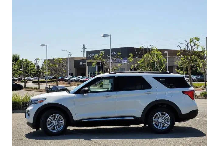 $27700 : Ford Explorer 2022 XLT 4dr S image 7