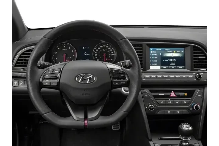 $8999 : Hyundai ELANTRA 2017 Sport 4 image 10