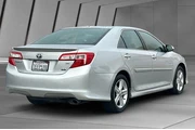 $14500 : Toyota Camry Hybrid 2014 SE thumbnail