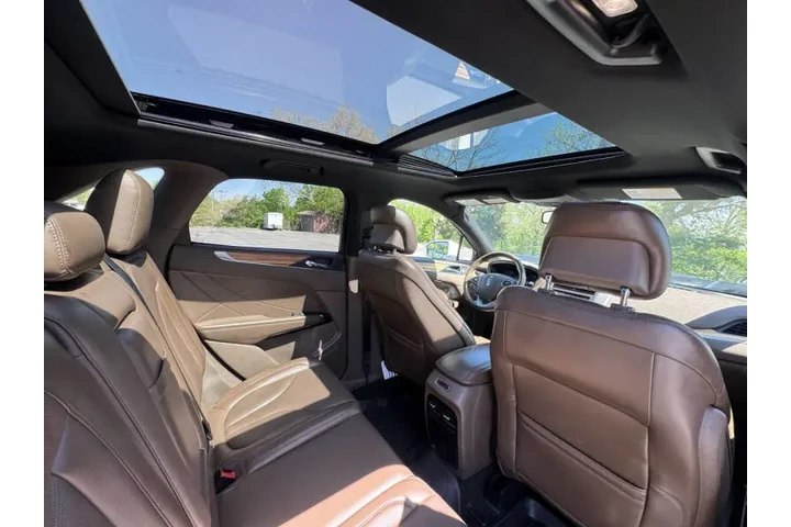$6999 : 2015 MKC image 10