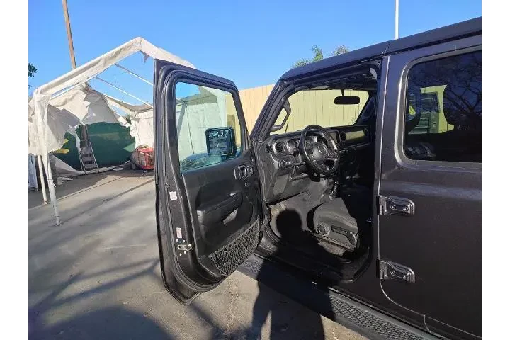 $27788 : Jeep Wrangler Unlimited 2022 image 6