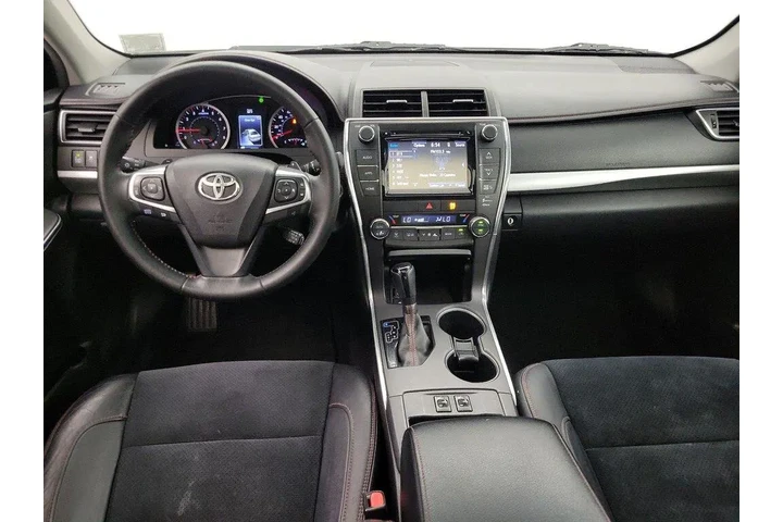 $17998 : Toyota Camry 2015 SE 4dr Sed image 9