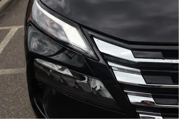 $23186 : Nissan Rogue 2025 AWD SV 4dr image 10