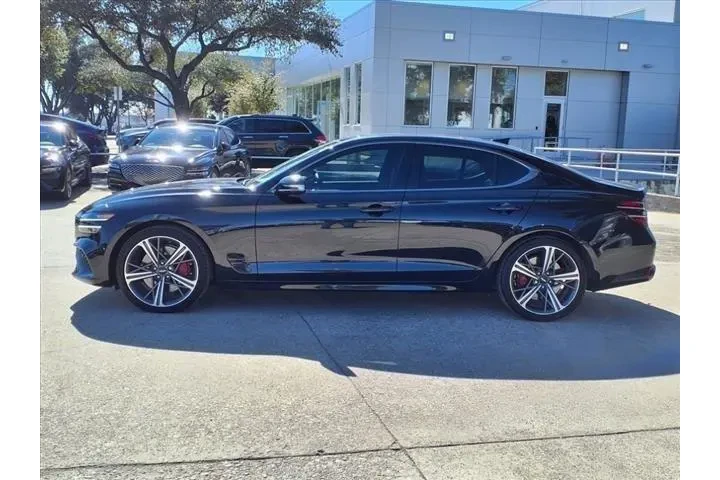 $39500 : Genesis G70 2024 2.5T Standa image 6
