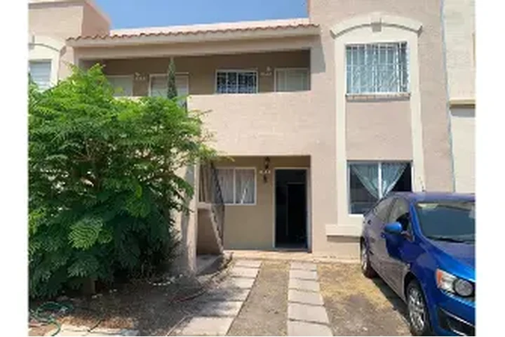 $1050000 : CIUDAD DEL SOL  DEPTO EN VENTA image 1