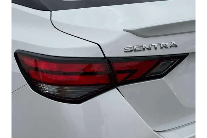 $19295 : Nissan Sentra 2025 SR 4dr Se image 10