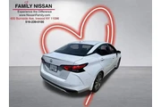 $14656 : Nissan Versa 2024 SV 4dr Sed thumbnail